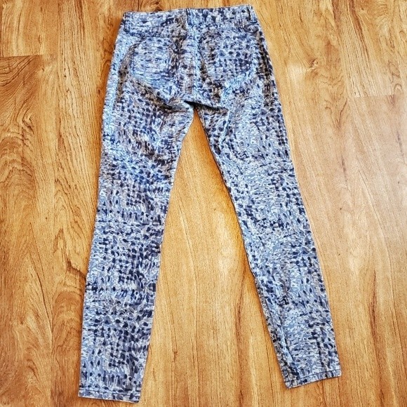 CAbi Modern Camo Women's Skinny Jeans - Picture 10 of 16